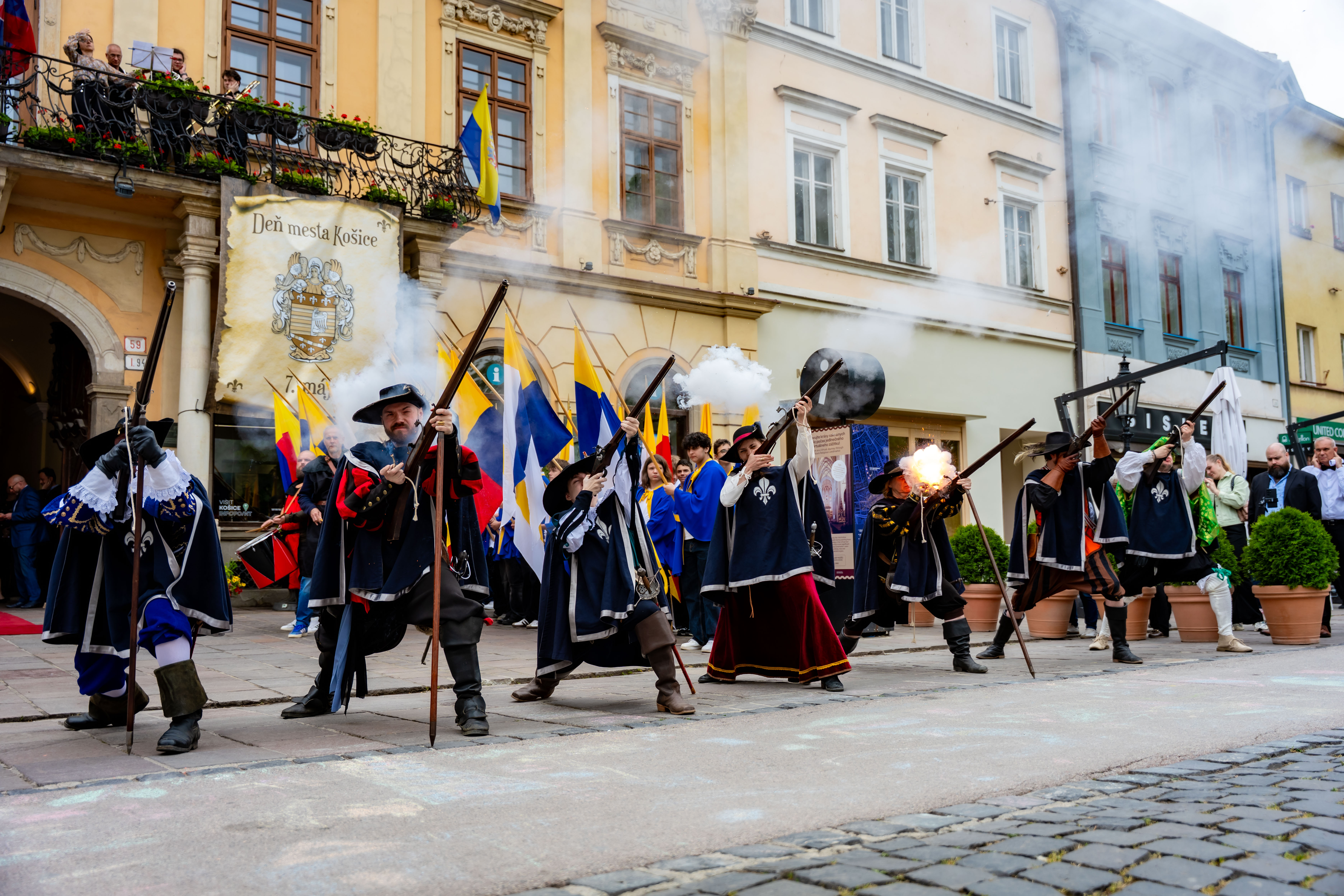 Slavnostne vztycovanie mestskej vlajky pri prilezitosti Dna mesta Kosice-1-34